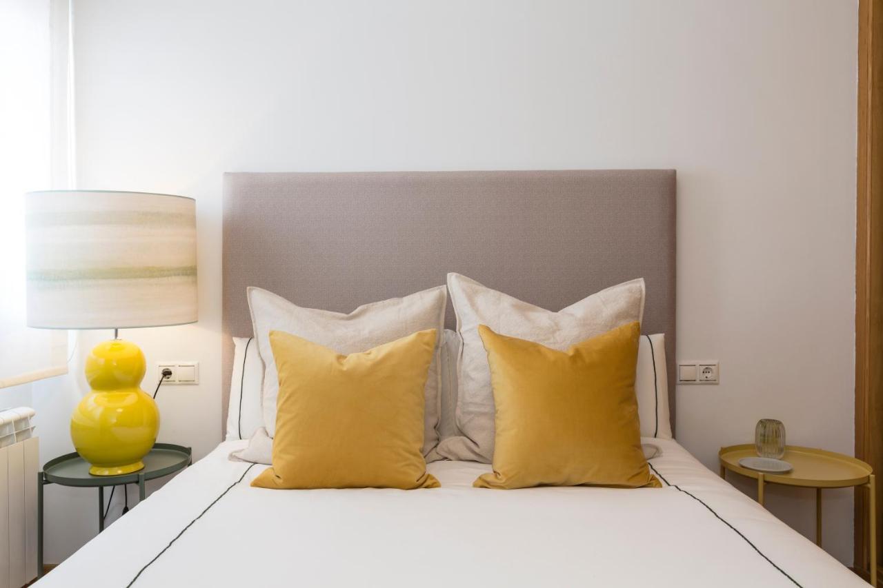 Apartamento Boutique Con Terraza Y Vistas Al Mar. Porto Vilanova Віланова-де-Ароуса Екстер'єр фото
