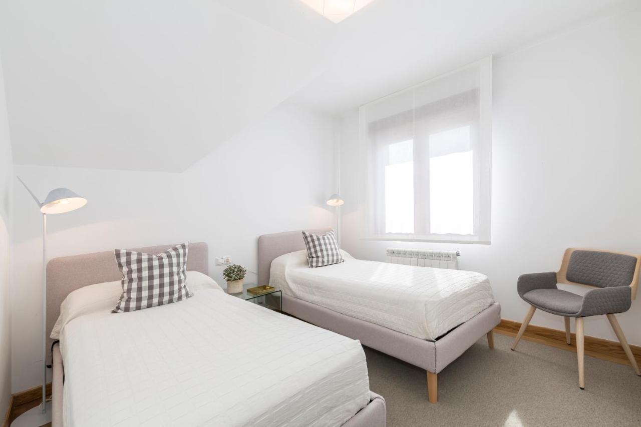 Apartamento Boutique Con Terraza Y Vistas Al Mar. Porto Vilanova Віланова-де-Ароуса Екстер'єр фото